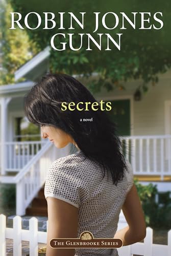 Secrets: Book 1 in the Glenbrooke Series von Multnomah